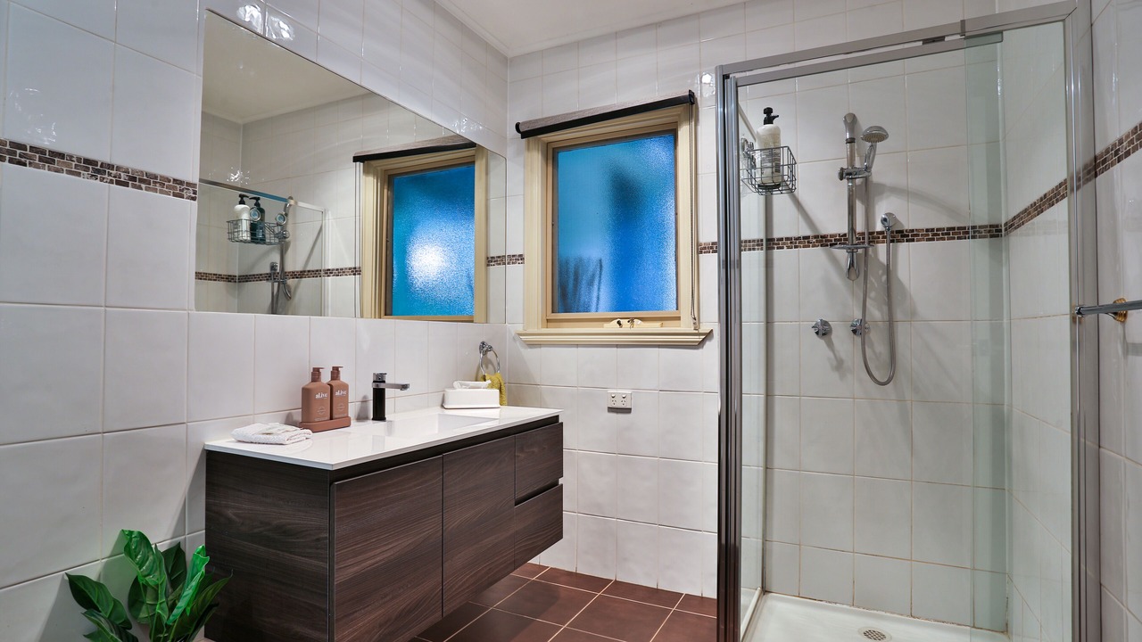Photo of Bathroom in Taylor Bay