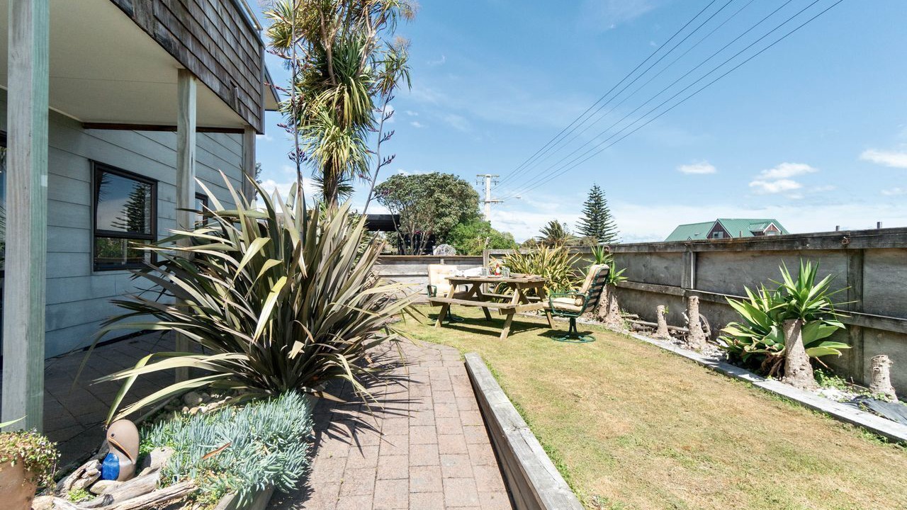 Photo of Others in Pukehina