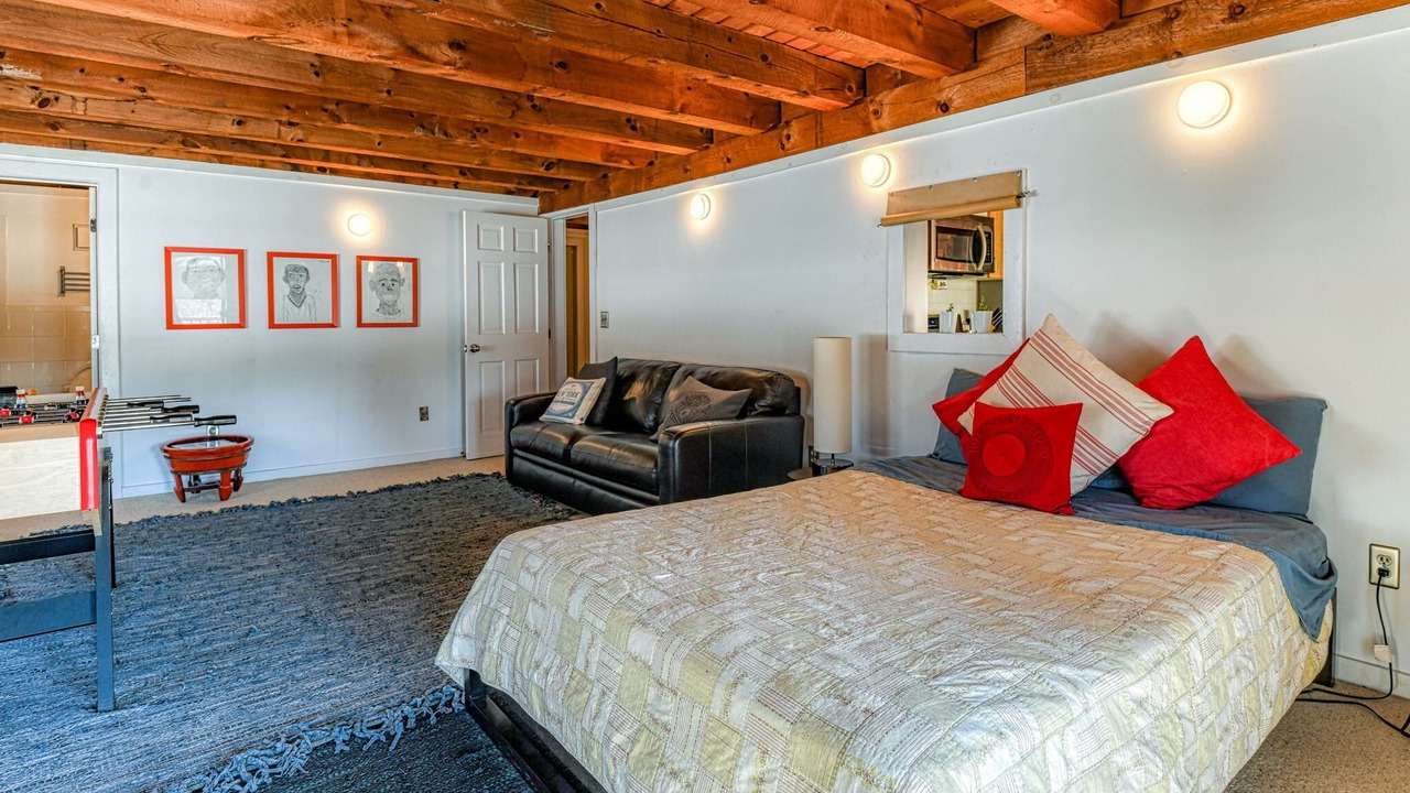 Photo of Bedroom in Wallkill