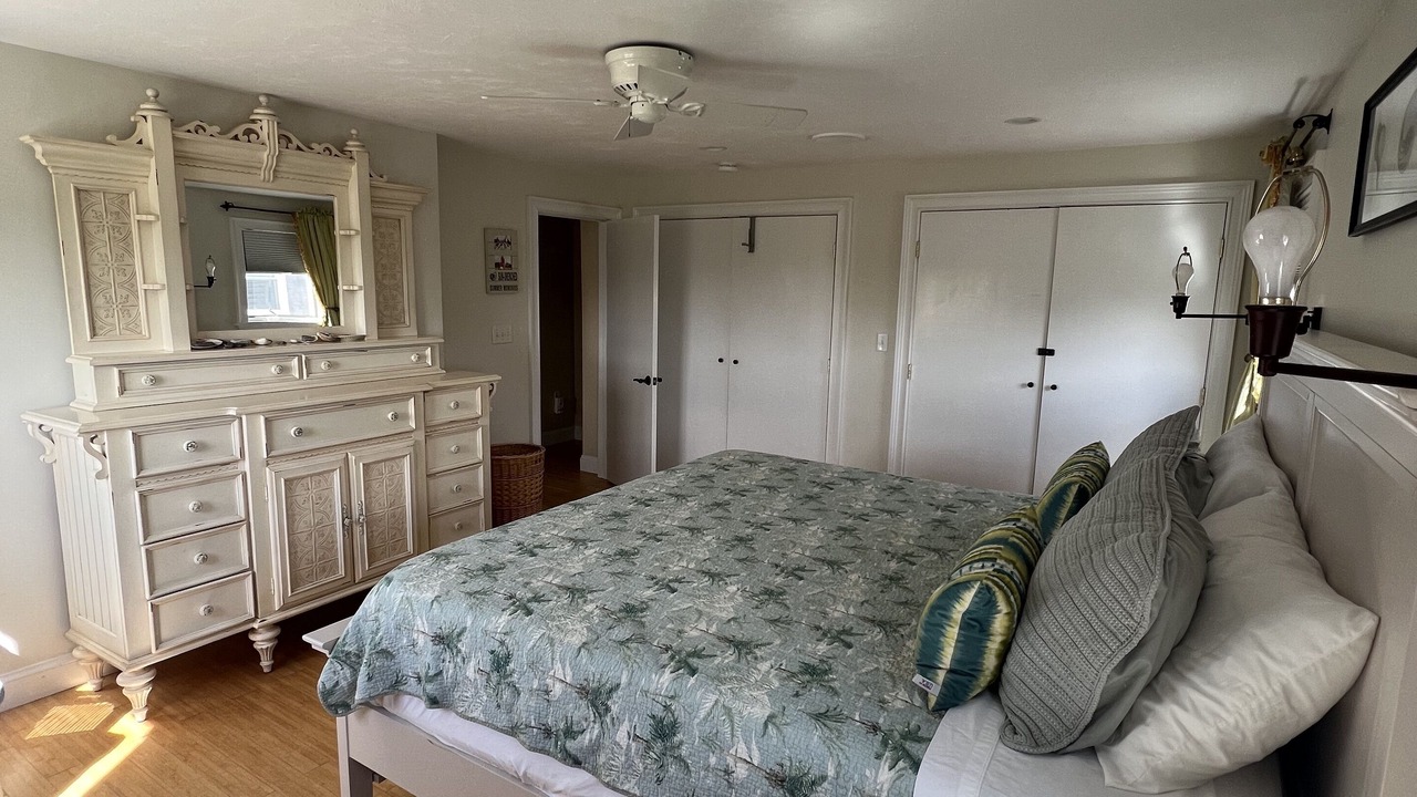 Photo of Bedroom in Ocean Bluff-Brant Rock