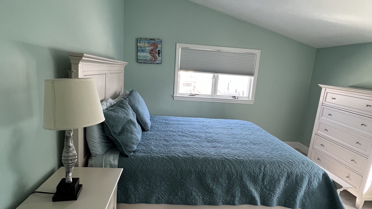 Photo of Bedroom in Ocean Bluff-Brant Rock