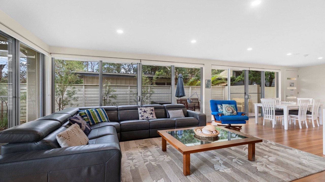 Photo of Livingroom in Hawks Nest