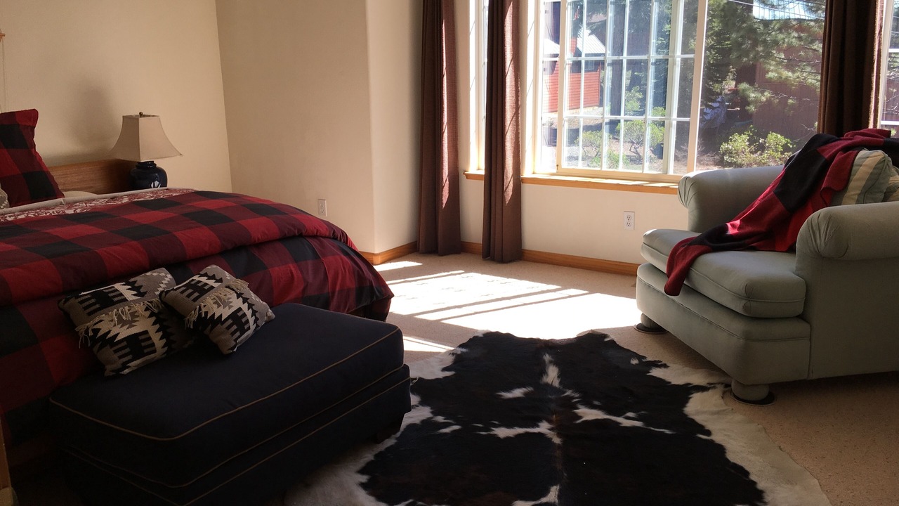 Photo of Bedroom in Kings Beach