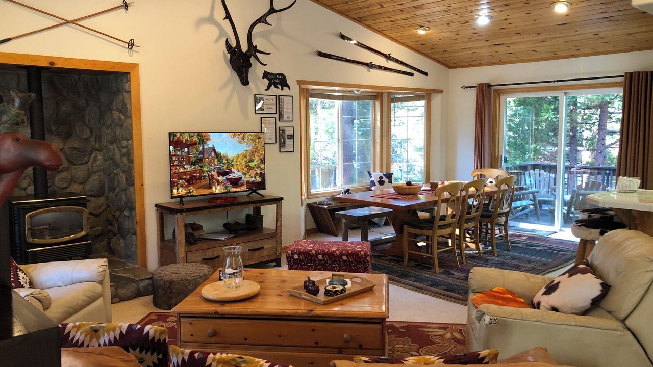 Photo of Livingroom in Kings Beach