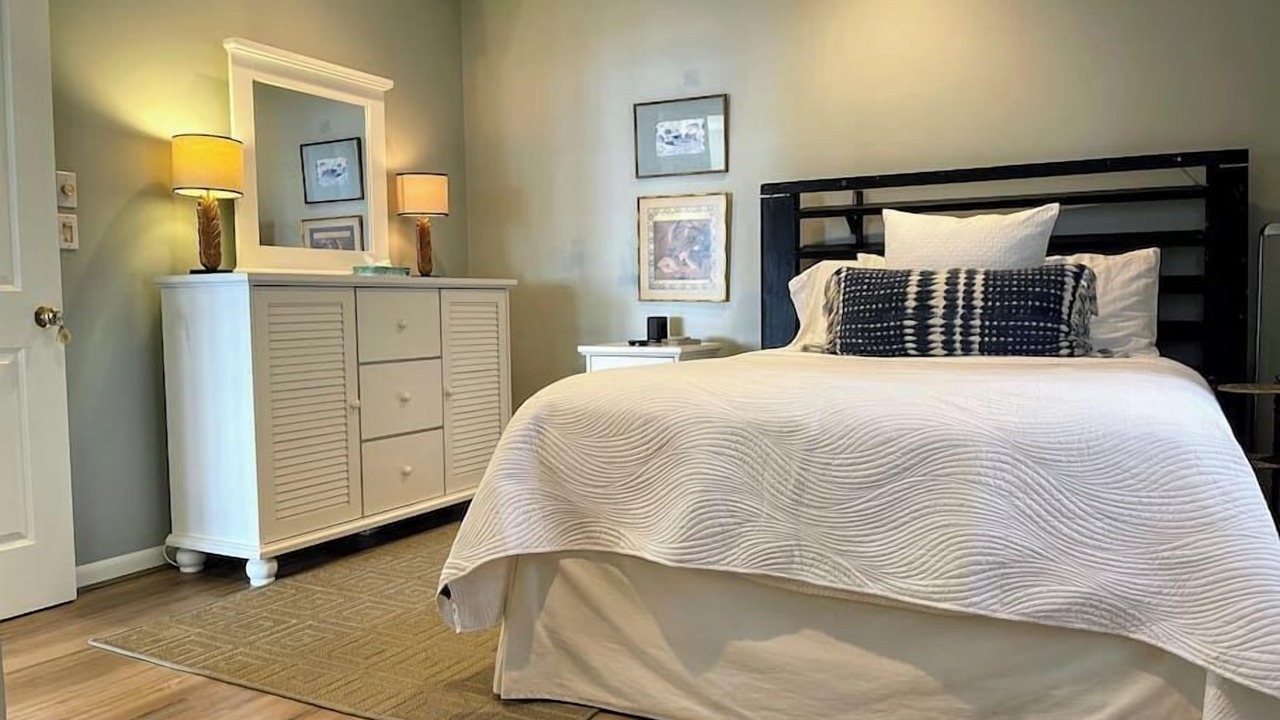 Photo of Bedroom in Swampscott