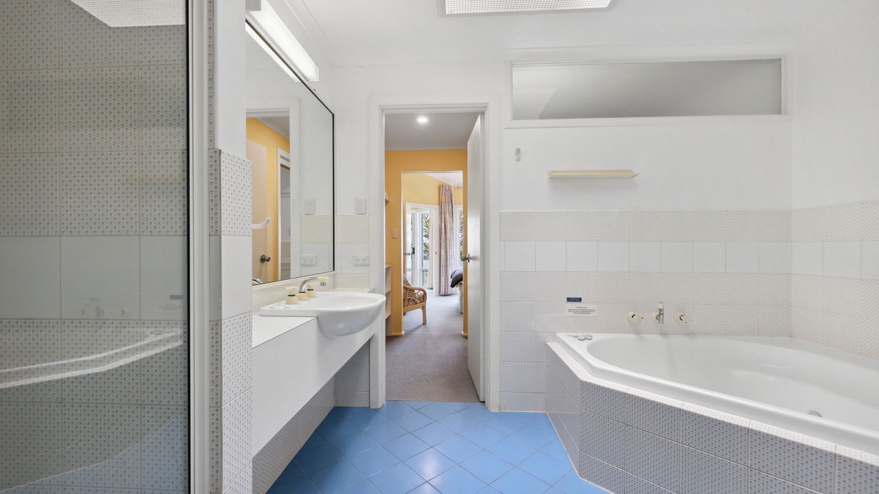 Photo of Bathroom in Victor Harbor