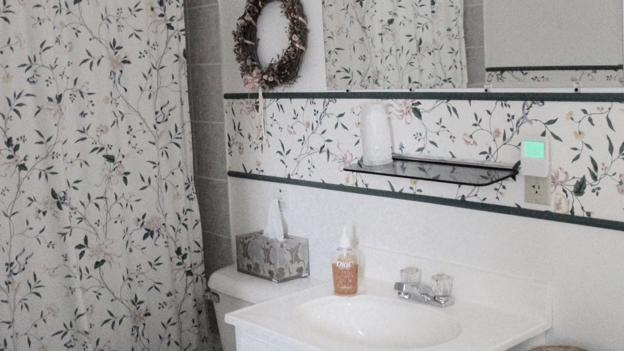 Photo of Bathroom in Waterbury Center