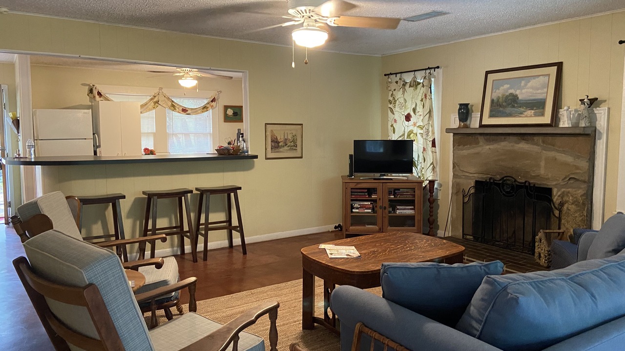 Photo of Livingroom in Brownwood