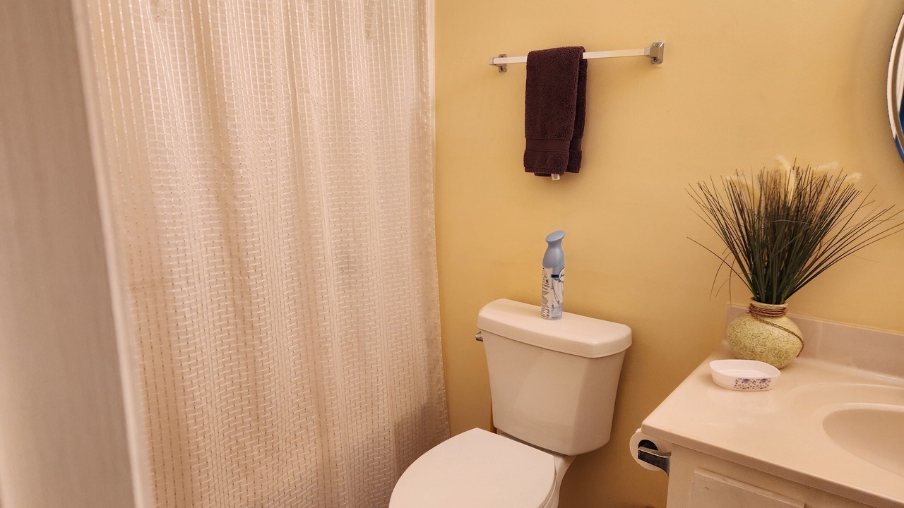 Photo of Bathroom in Colington