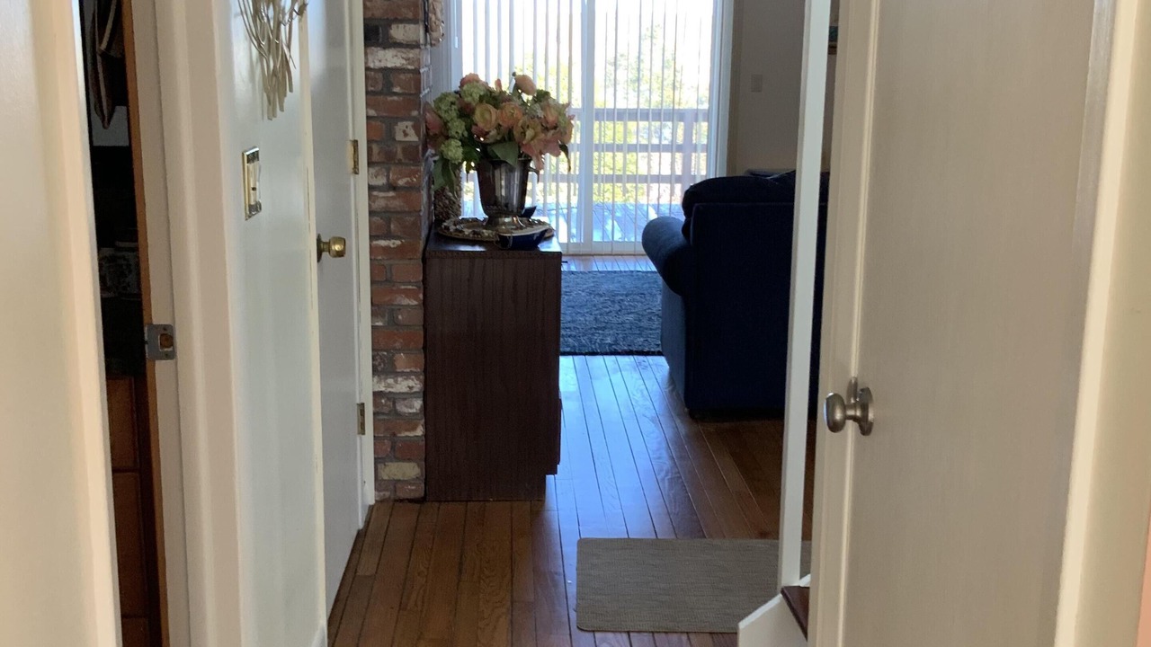 Photo of Bedroom in Summersea