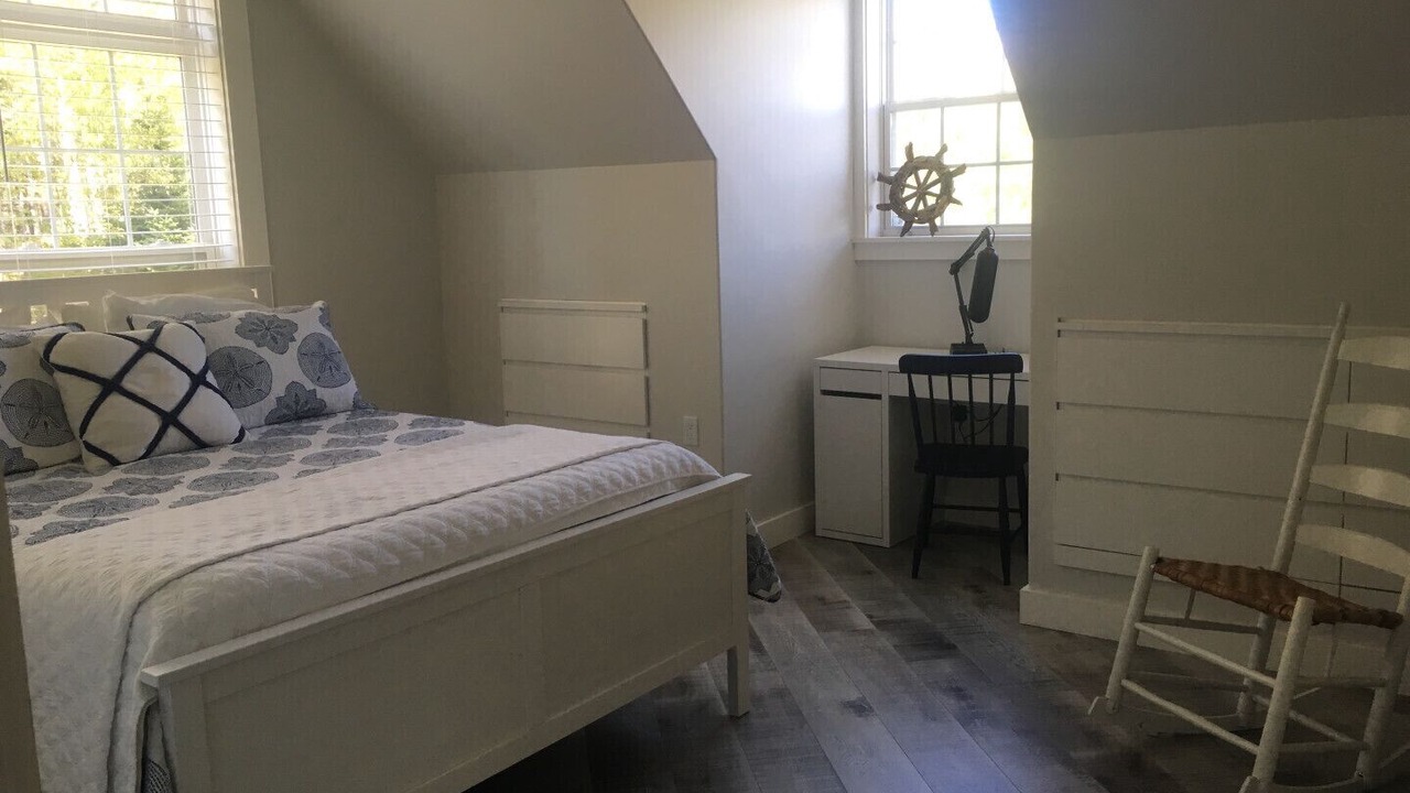 Photo of Bedroom in Woodburn