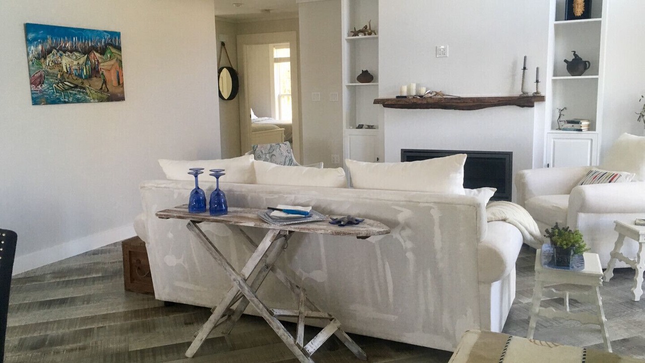 Photo of Livingroom in Woodburn