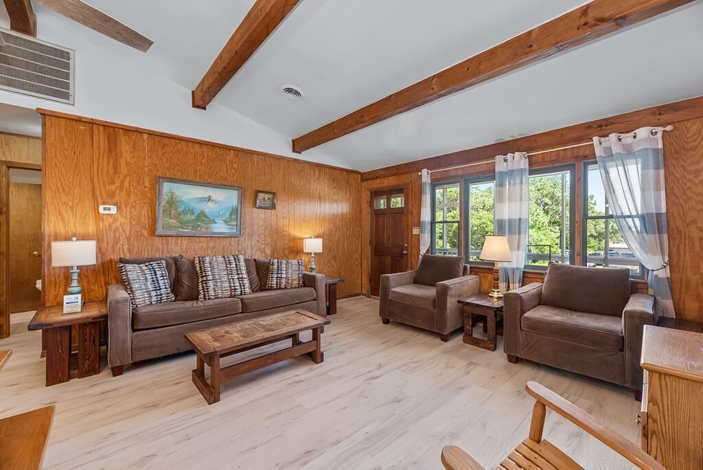 Photo of Livingroom in Nags Head