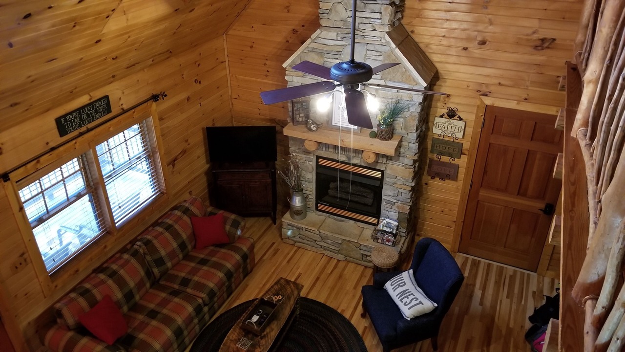 Photo of Livingroom in Jasper