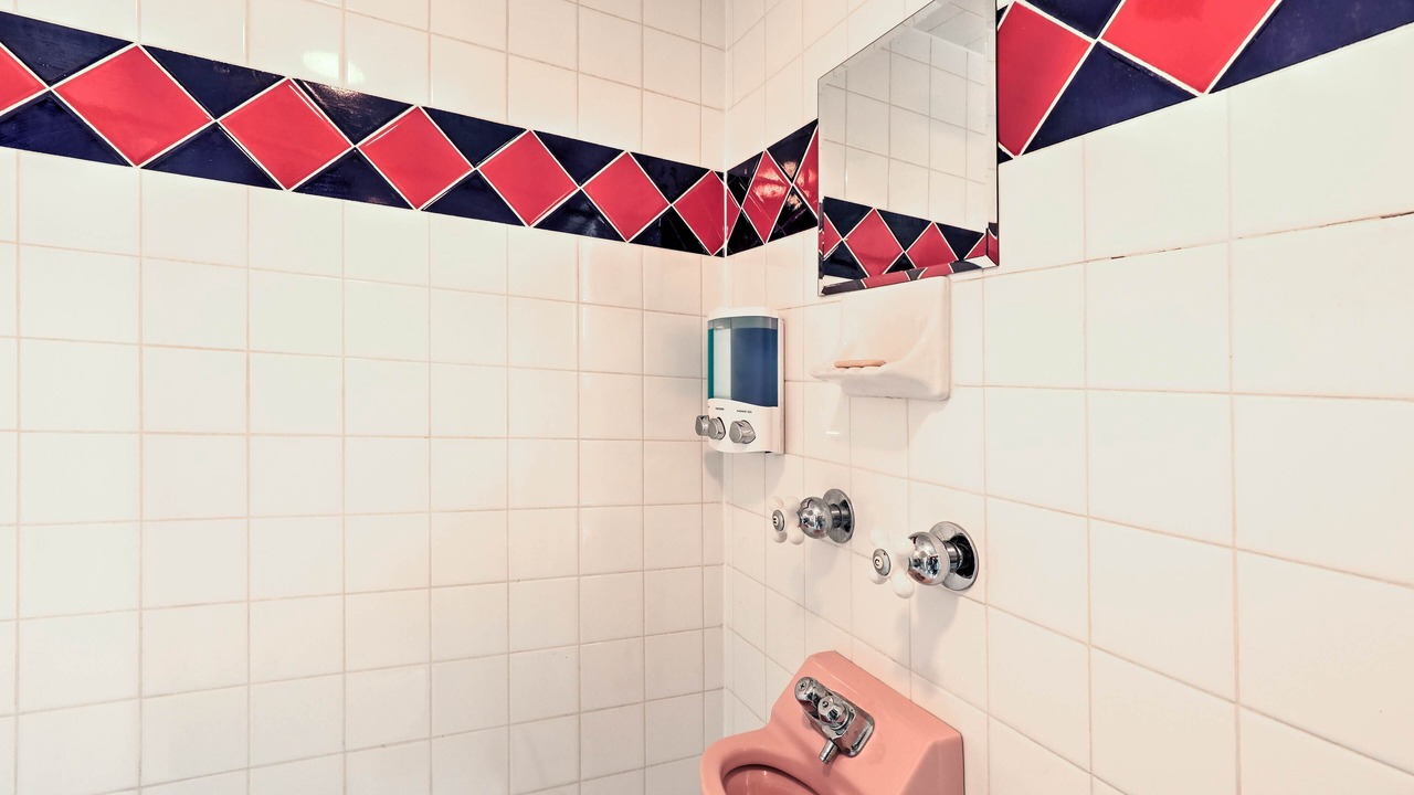 Photo of Bathroom in Fairmount