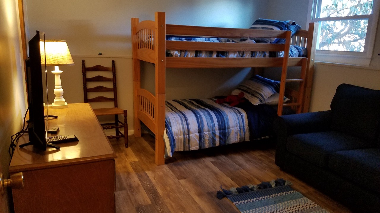 Photo of Bedroom in York Beach