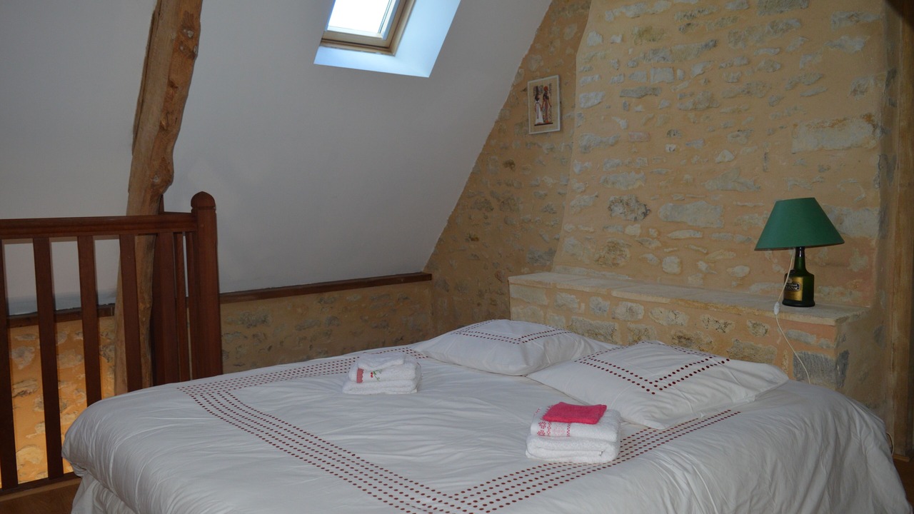 Photo of Bedroom in Monceaux-en-Bessin