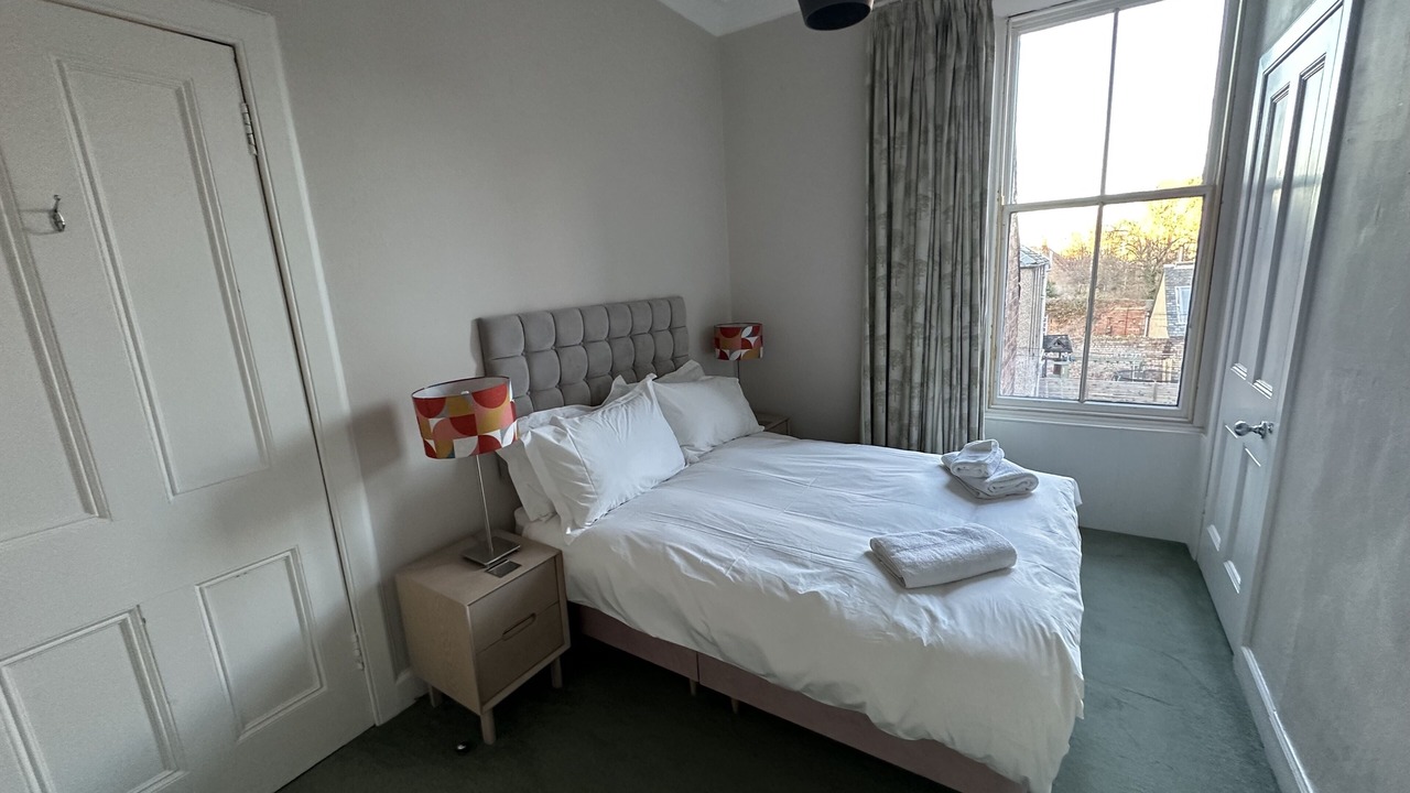 Photo of Others in Portobello