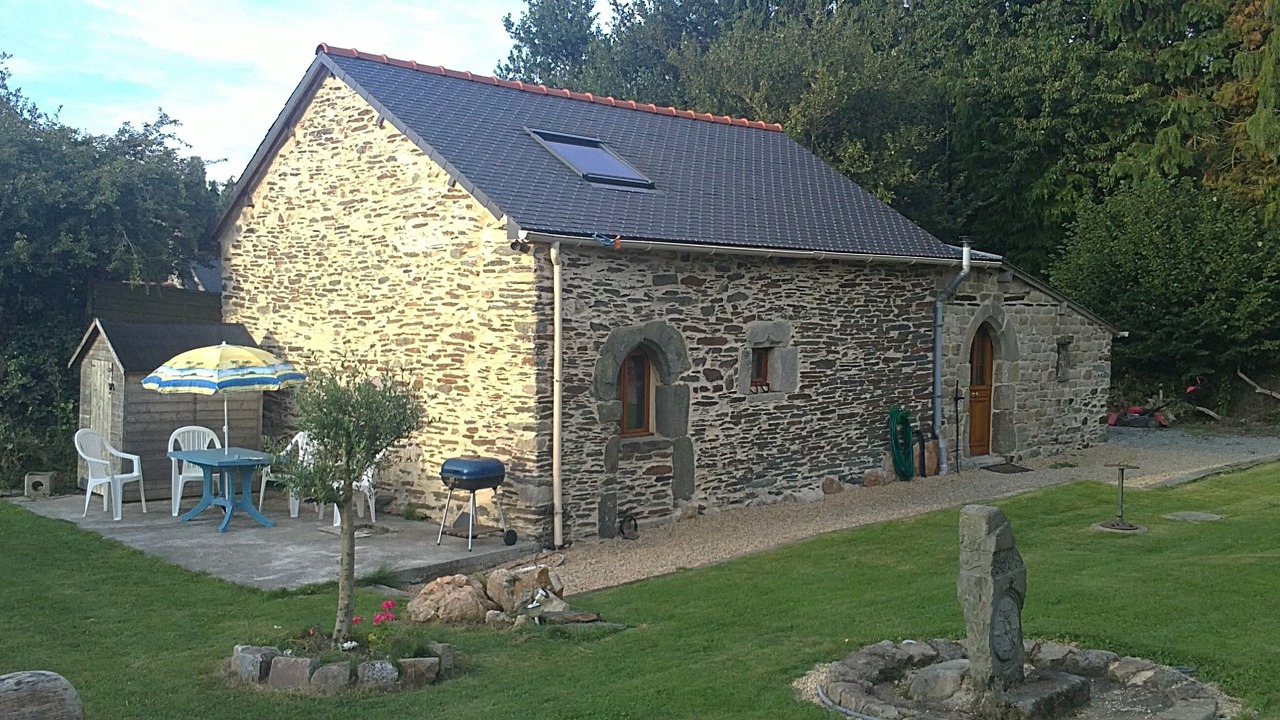 Photo of Others in Paule