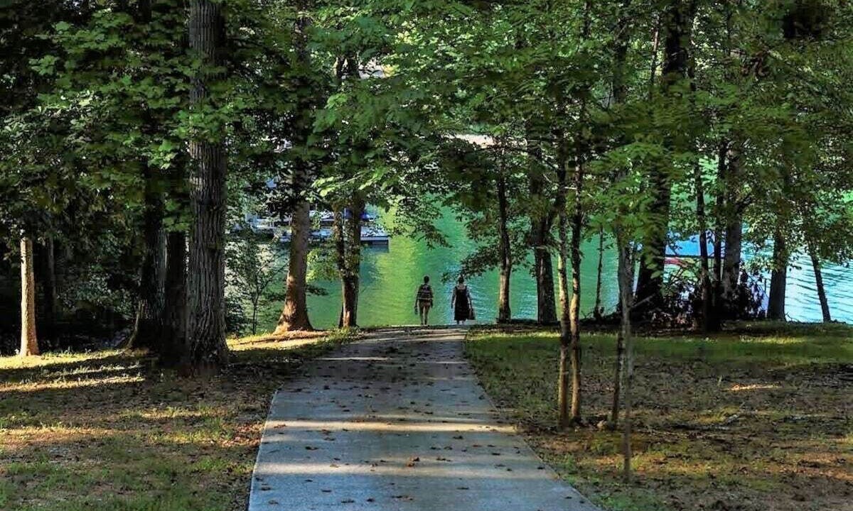 Photo of Outdoor in La Follette