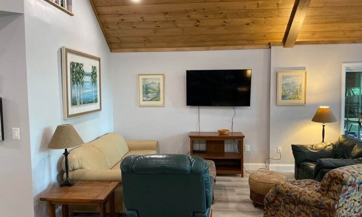 Photo of Bedroom in La Follette