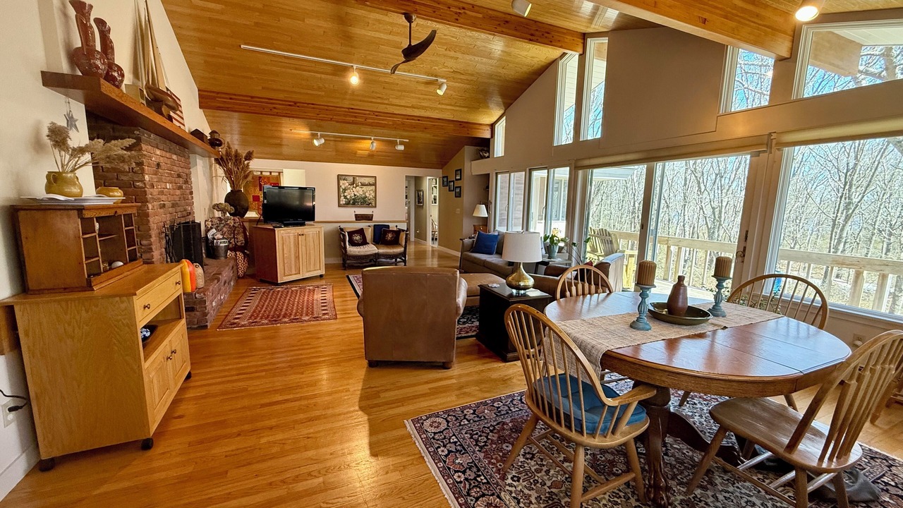 Photo of Bedroom in Pawcatuck