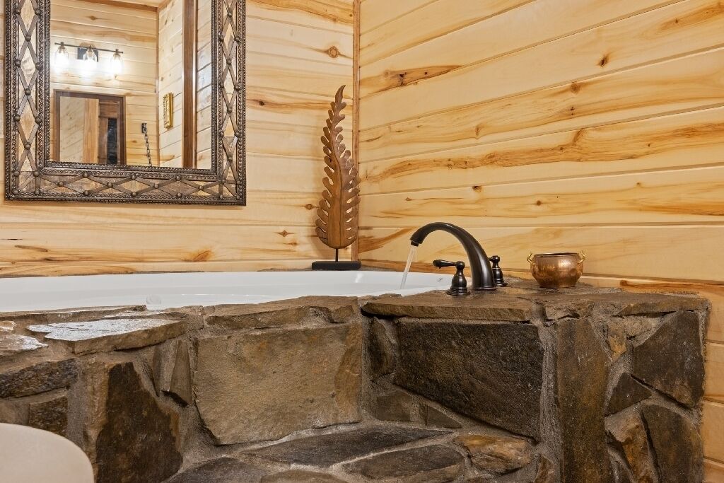 Photo of Bathroom in Broken Bow
