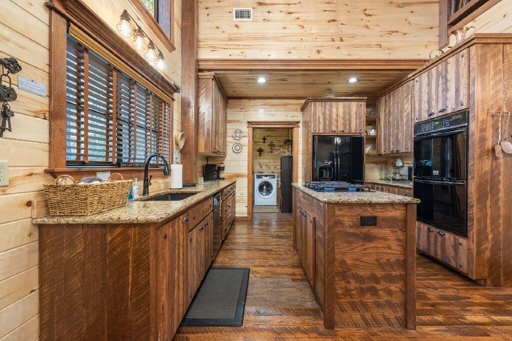 Photo of Kitchen in Broken Bow