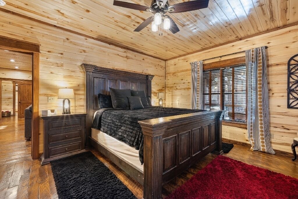 Photo of Bedroom in Broken Bow