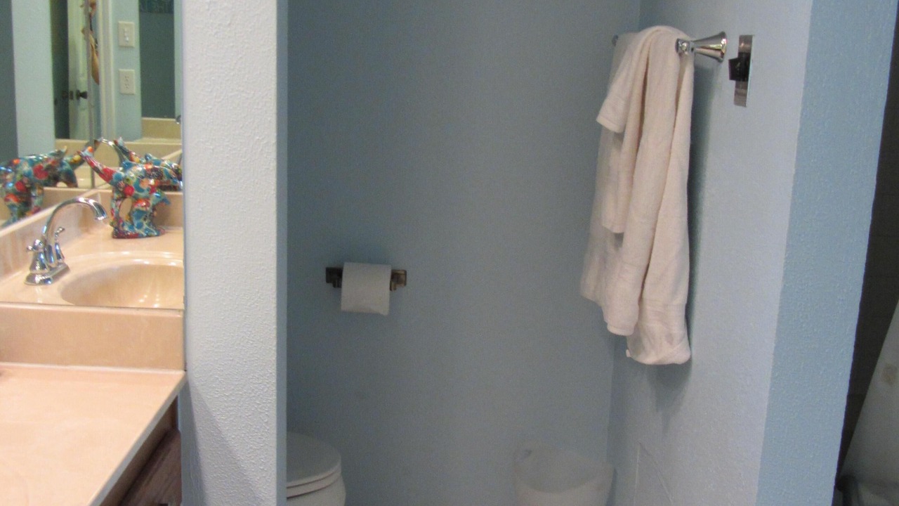 Photo of Bathroom in Seven Coves