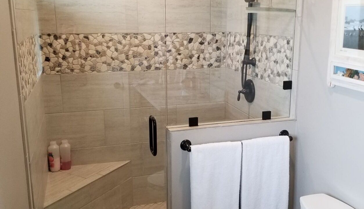 Photo of Bathroom in Harbor