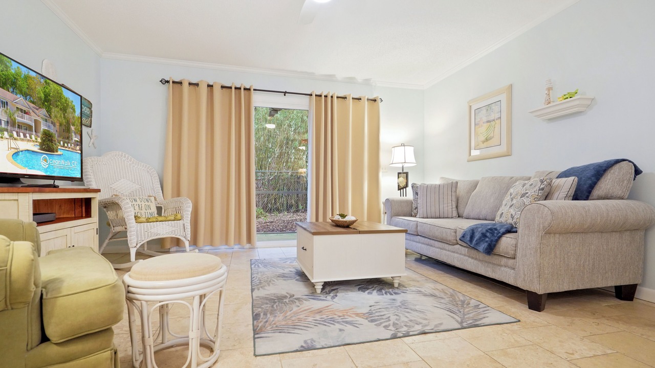 Photo of Livingroom in Demere Park