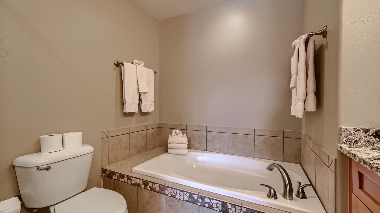 Photo of Bathroom in The Highlands