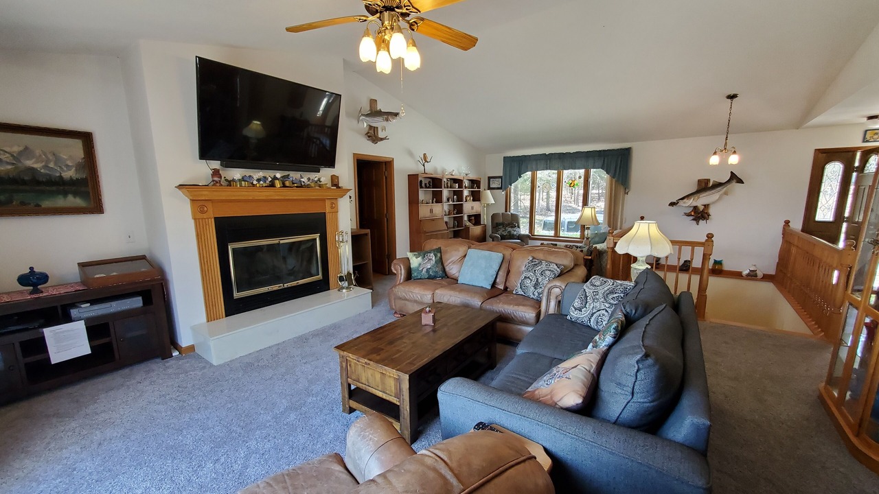 Photo of Bedroom in Garfield