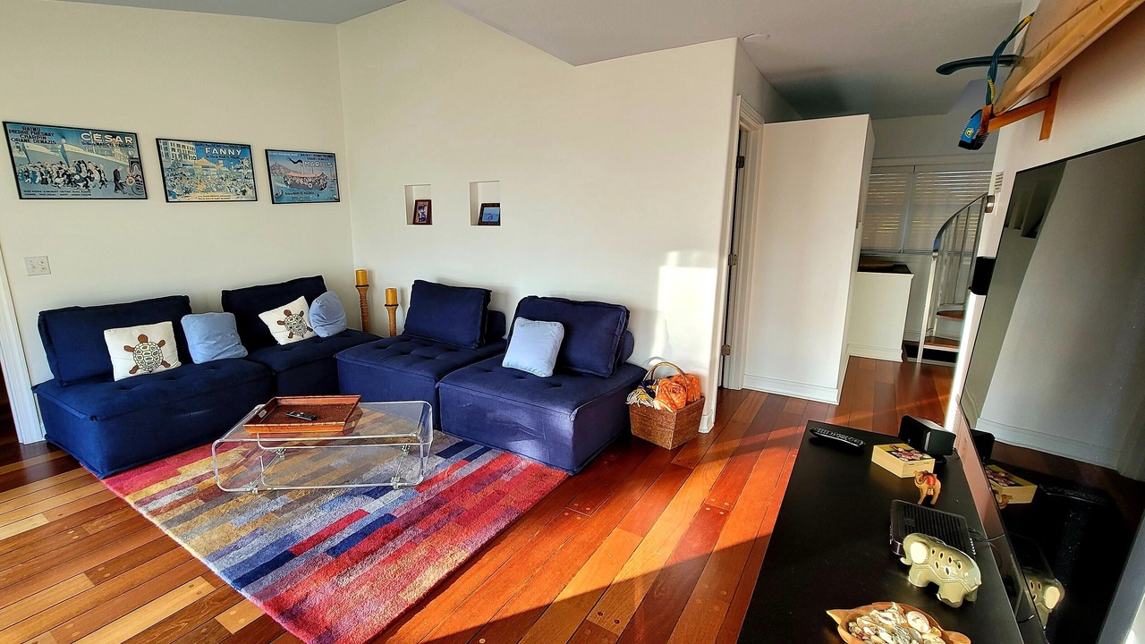 Photo of Bedroom in Floridana Beach