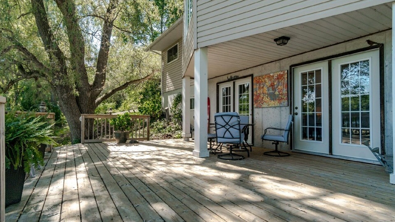 Photo of Patio Balcony in Frontenac