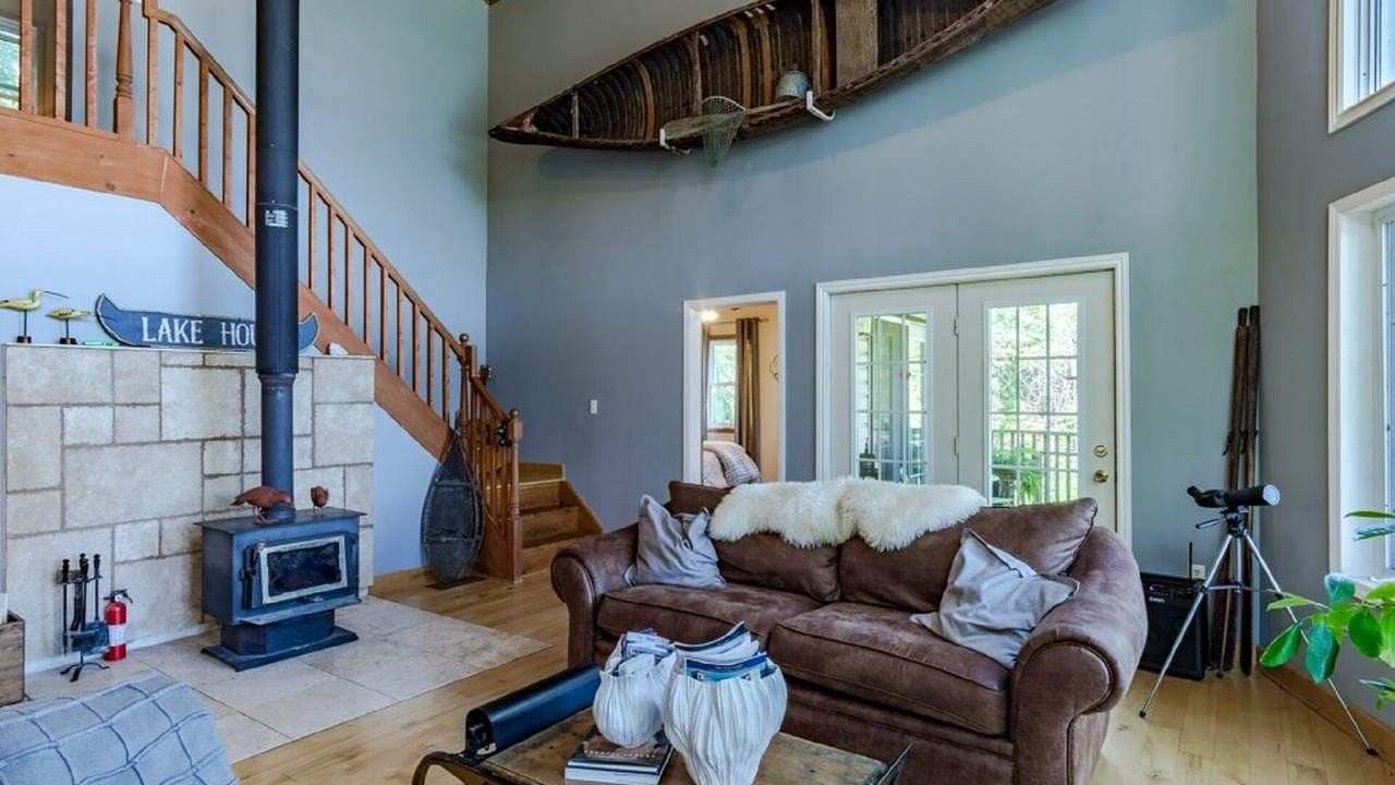 Photo of Livingroom in Frontenac