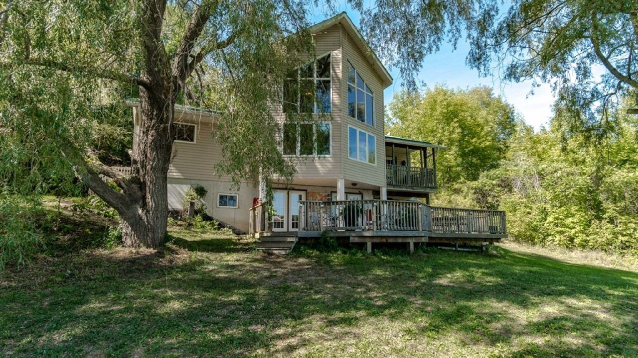 Photo of Outdoor in Frontenac