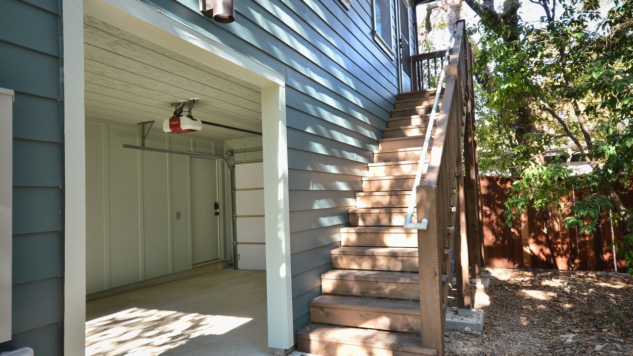 Photo of Bedroom in Barton Heights