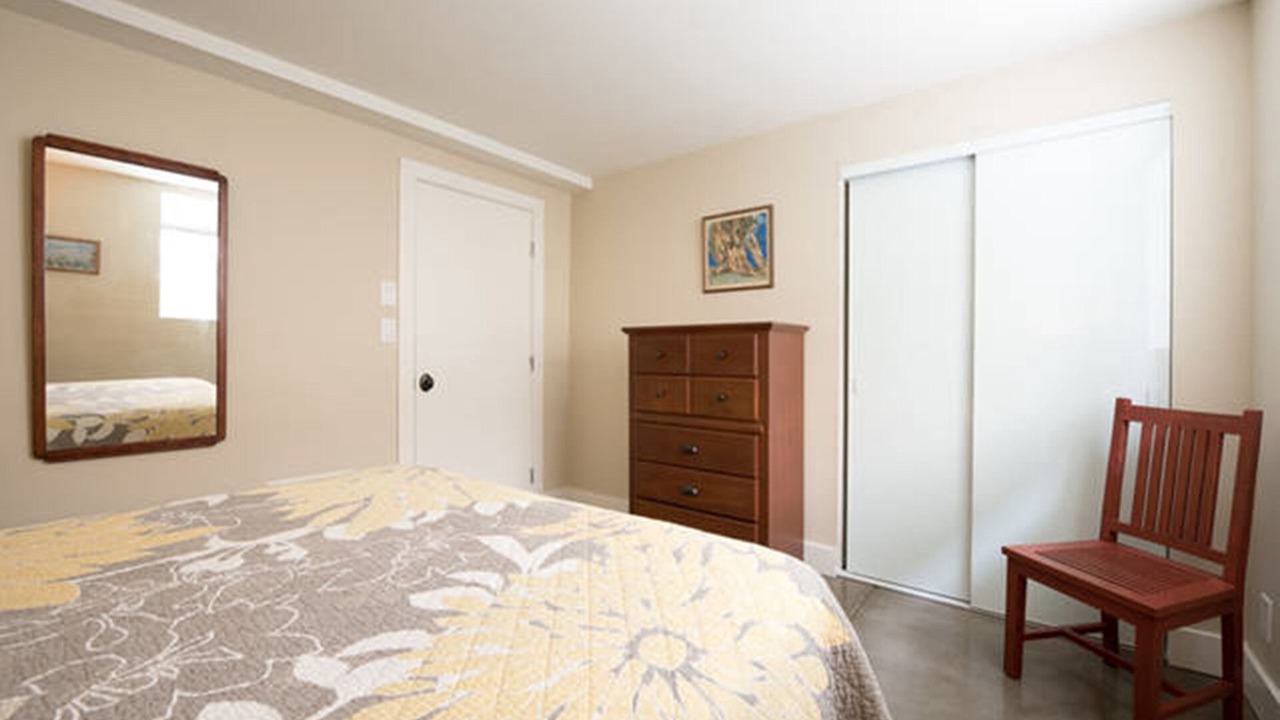 Photo of Others in Upper Telegraph