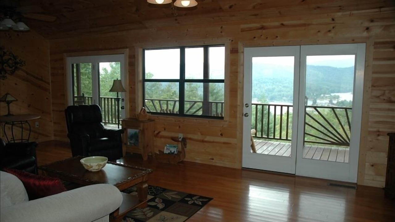 Photo of Outdoor in Hiawassee