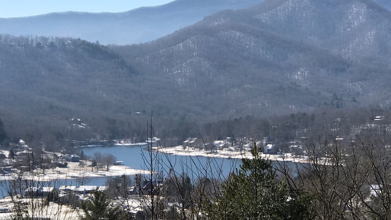 Photo of Others in Hiawassee