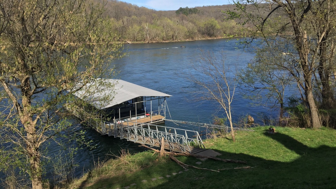 Photo of Outdoor in Flippin