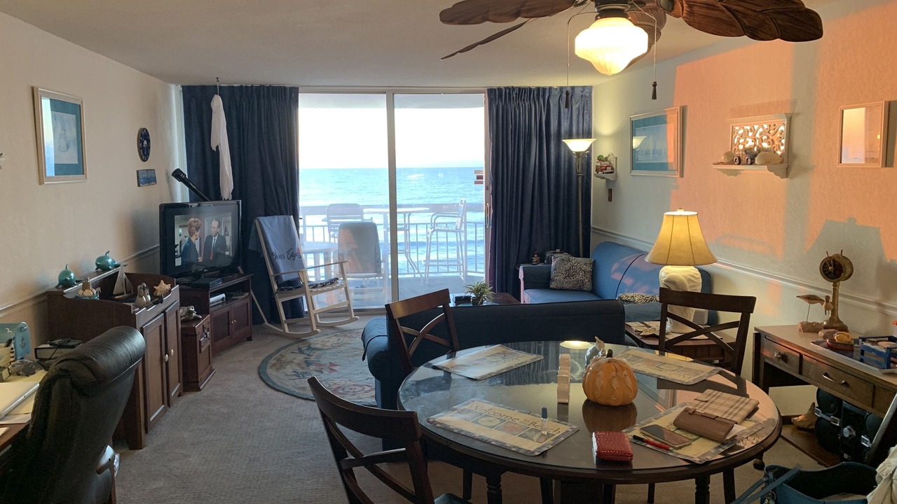 Photo of Livingroom in Garden City