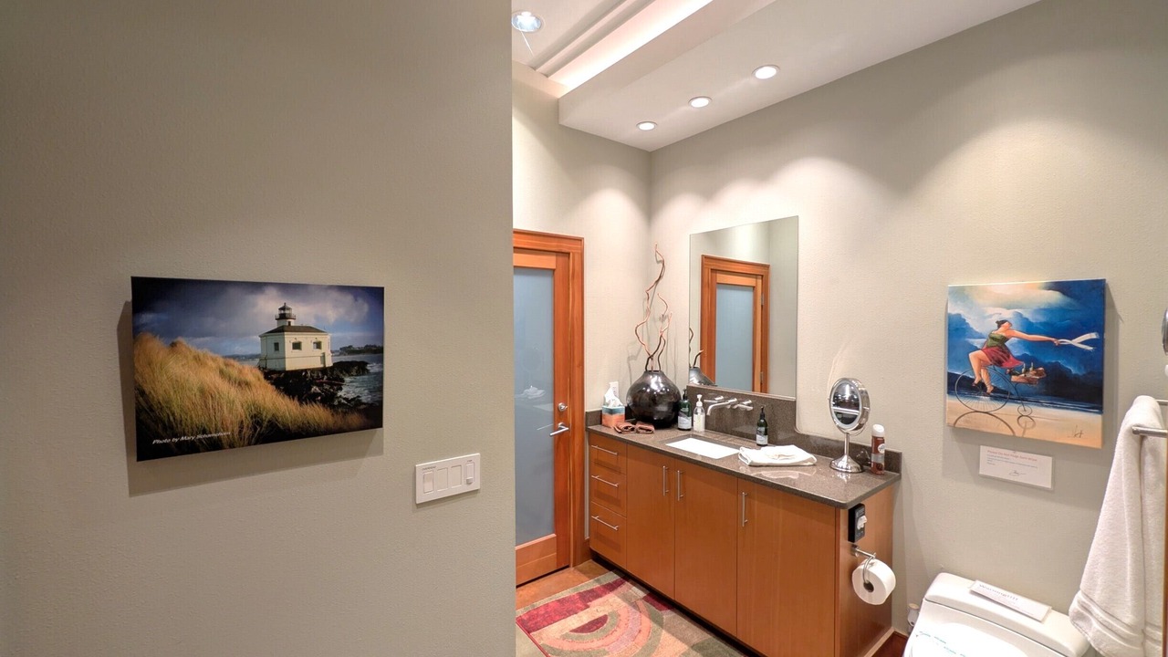 Photo of Bathroom in Bandon