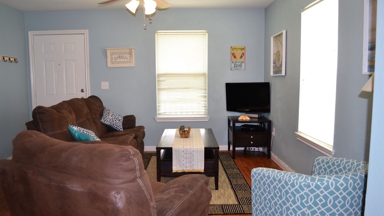 Photo of Livingroom in Crystal Beach