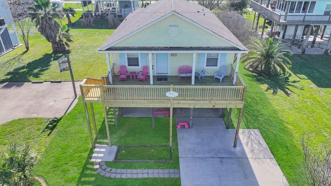 Photo of Outdoor in Crystal Beach