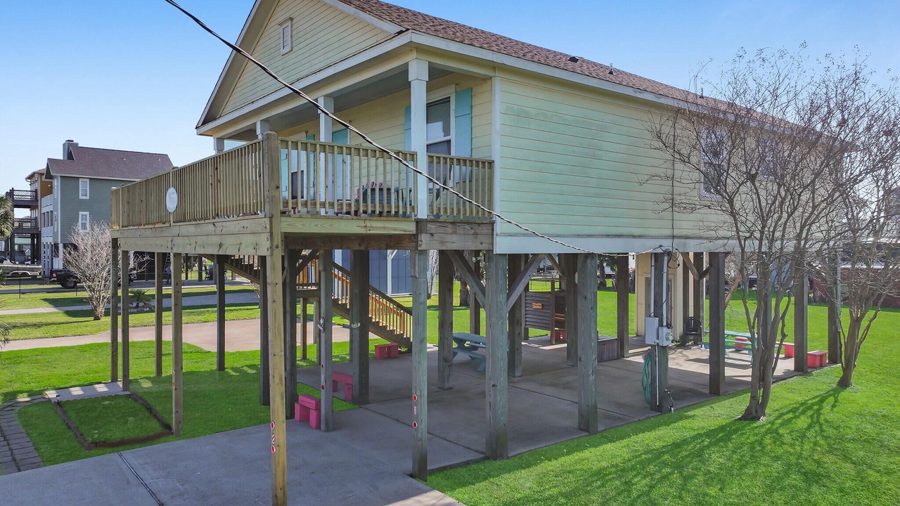 Photo of Outdoor in Crystal Beach