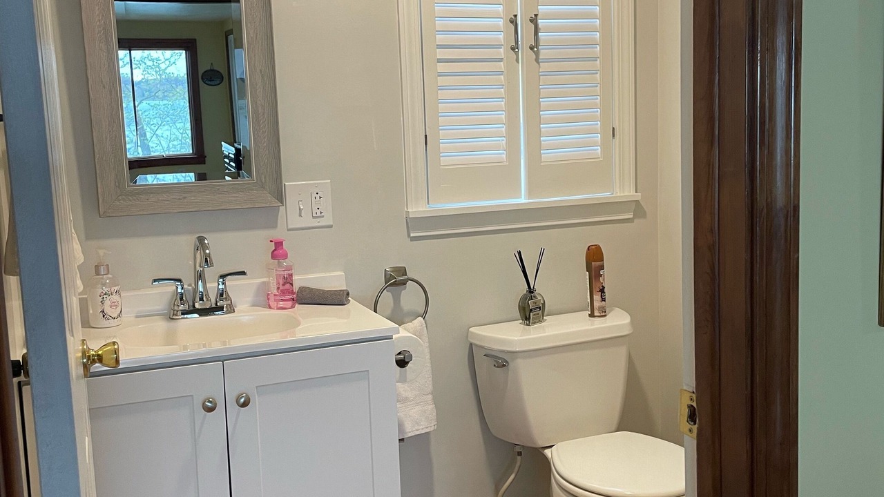 Photo of Bathroom in Seneca Falls
