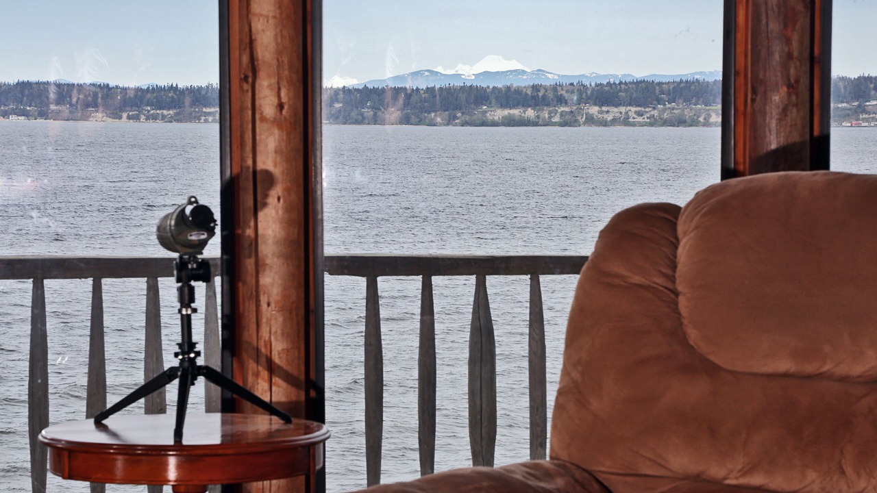Photo of Bedroom in Langley